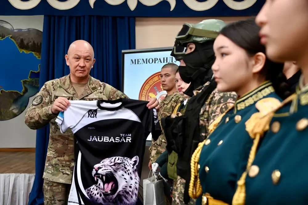 Силы специальных операций и столичная школа заключили меморандум о сотрудничестве (3)