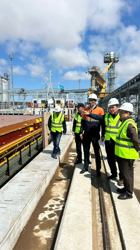 Транзит по ТМТМ вырос втрое за последние пять лет (7)