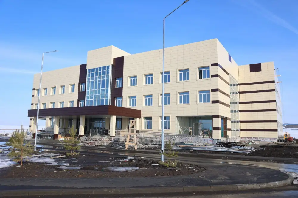 Завершение строительства поликлиники в Заречном Костанайской области Астане