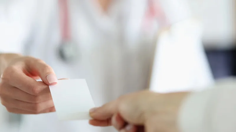 В Казахстане введут ИИН пациентов в чеках за медуслуги: как это повлияет на систему здравоохранения? Астане