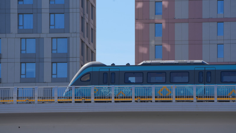 Тестовые запуски LRT в Астане вызывают споры о шуме: жители недовольны уровнем шума и его влиянием на комфорт жизни Астане