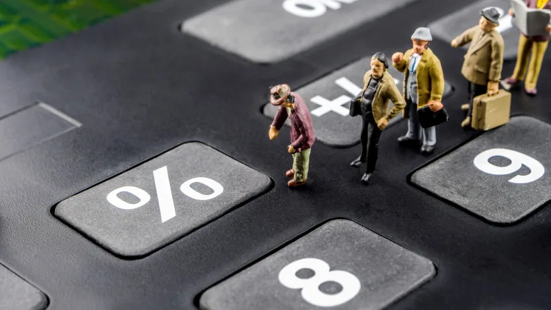 Депутат Азат Перуашев предложил уравнять налоговые ставки в регионах Казахстана, вернувшись к вопросу о единых ставках специального налогового режима (СНР) на всей территории страны. Астане