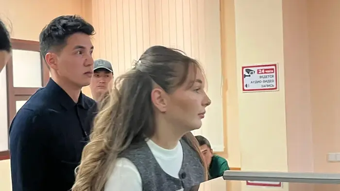 В Алматы прокурор требует реальные сроки для блогеров Жанабылова и Толегеновой Астане