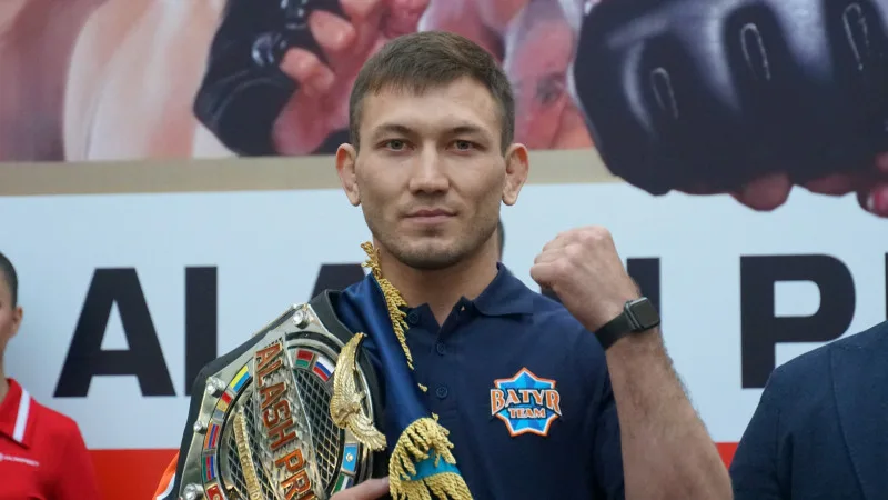 Саламат Исбулаев против Эй Джея: бой за гражданство? Астане