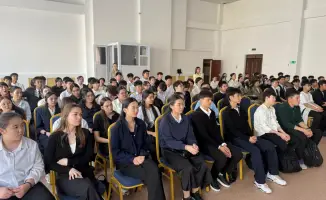 лекция о цифровой безопасности для школьников Астаны дропы дипфейки интернет-угрозы правовые последствия