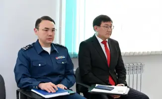 Аким области выслушал обращения граждан и дал поручения по решению проблем