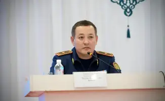 Шымкент: 500 школьников на встрече с полицией