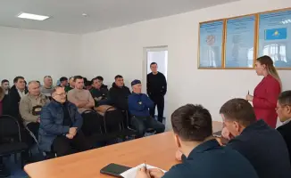 Обсуждение угрозы экстремизма в интернете: необходимость комплексного подхода для защиты общества в Аулиекольском районе