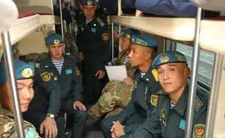 Десантники вернулись с небес: Астана встретила своих героев