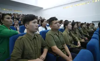 Масштабная военно-патриотическая акция в Казахстане привлекла 5500 молодых участников