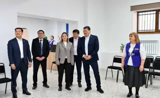 Берик Уали ознакомился с работой социального центра в Семее и оценил условия для получателей услуг