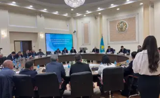 Обсуждение мер поддержки аграриев в Жетісу с Ерболом Тасжурековым