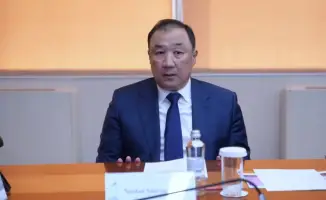 Обсуждение будущего гражданской авиации Казахстана министром транспорта и Air Astana