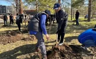 В Лисаковске прошли мероприятия по озеленению в рамках программы «Таза Қазақстан»