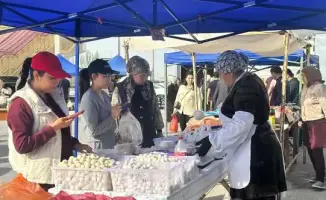 Доступность продуктов питания для местных жителей на ярмарке в Туркестане