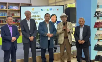 В Алматы юные писатели засияли, как звезды на литературном небосклоне!