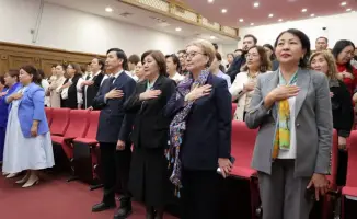 Награждение библиотекарей в Астане в день книги и библиотекаря