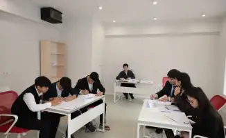 Интеллектуальный обмен: Республиканский дебатный турнир в Алматы собрал молодые таланты со всего Казахстана