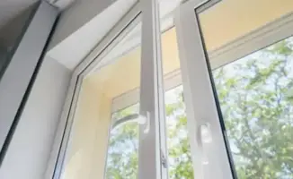 В Астане обсуждают меры безопасности для предотвращения падений детей из окон