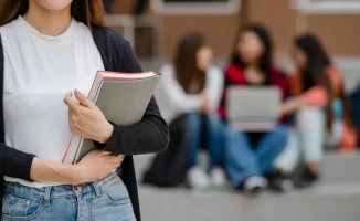 Болашаковцы в дефиците: стипендии под угрозой повышения?