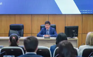 Мост между народом и властью: кто его строит?