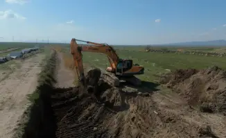 В Жамбылской области идет реконструкция магистрального канала длиной 9,2 км, что улучшит условия для полива 1454 гектаров земли