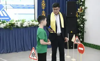 В Астане прошел конкурс по правилам дорожного движения для школьников