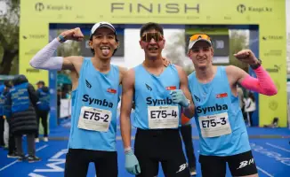 Более 10 000 бегунов из 44 стран приняли участие в Алматинском полумарафоне