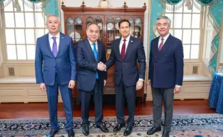 Мосты дружбы: Казахстан и США строят новое сотрудничество с инвестициями в 20 миллиардов долларов