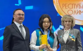 В Шымкенте прошла республиканская олимпиада, способствующая развитию критического мышления и правовой грамотности среди старшеклассников