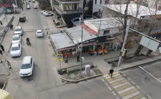 Снос незаконной пристройки в Алматы: меры по соблюдению градостроительных норм