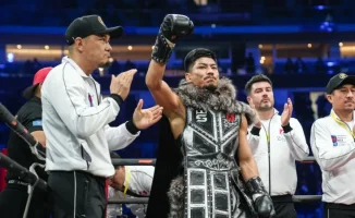 Султан Заурбек, казахский боксер с непобежденным рекордом, получил статус претендента на титул IBF во втором полулегком весе. Бой за право стать первым претендентом назначен на ближайшие месяцы.