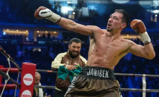 Алимханулы выпал из рейтинга IBF после скандала с допингом и лишения титула