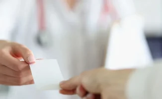 В Казахстане введут ИИН пациентов в чеках за медуслуги: как это повлияет на систему здравоохранения?