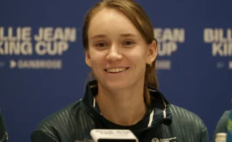 Елена Рыбакина о своем суперкаре за 62 миллиона и водительских правах после выхода в 1/4 финала турнира