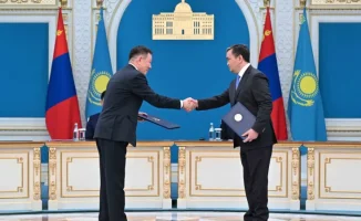 Казахстан и Монголия: Два государства сплели крепкую нить сотрудничества, подписав 13 документов в ходе переговоров