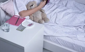 Мать ребёнка с онкодиагнозом в Астане сообщила о нехватке жизненно важного препарата для своей дочери, перенёсшей злокачественное заболевание крови и костного мозга, что вызывает серьёзные опасения по поводу доступности необходимых лекарств для пациентов.