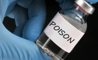 Двое мужчин в Германии обнаружили подозрительную бутылку с возможным содержанием полония-210 во время поиска пасхальных яиц