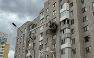 Пламя на седьмом этаже: огнеборцы сражаются с огненной стихией в многоэтажном доме Астаны