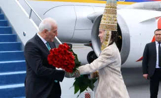 Президент Армении Ваагн Хачатурян прибыл в Астану для официального визита