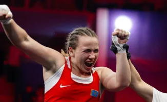 Казахстан одерживает уверенную победу над Узбекистаном в финале ЧА-2026, а Надежда Рябец завоевывает золото чемпионата Азии по боксу в весовой категории до 80 кг!