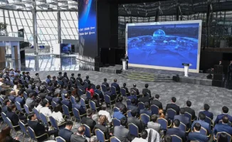 Токаев подчеркивает важность искусственного интеллекта для модернизации Казахстана, открывая новые горизонты для технологического прогресса и инноваций в стране