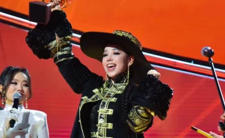 Токаев отмечает победу монгольской певицы на конкурсе в Астане: брифинг Президентов Казахстана и Монголии