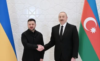 Зеленский предложил Азербайджан как площадку для встречи с Путиным: подтверждено желание переговоров