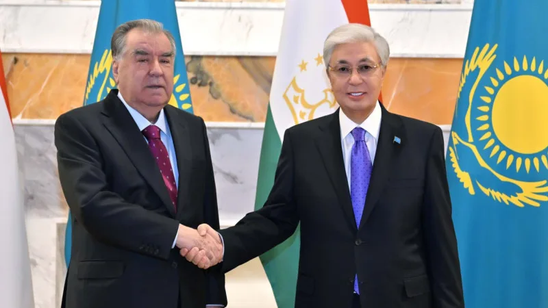 Токаев и Рахмон встретились перед саммитом в Астане Астане