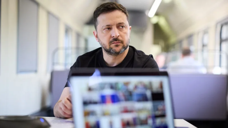 Зеленский: Война в Иране отвлекает внимание от Украины, переговоры не могут ждать Астане