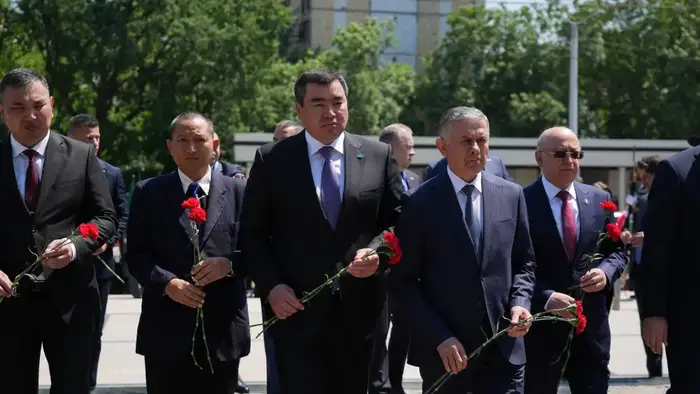 Глава МЧС Казахстана обозначил приоритеты регионального сотрудничества в сфере снижения риска землетрясений (3)