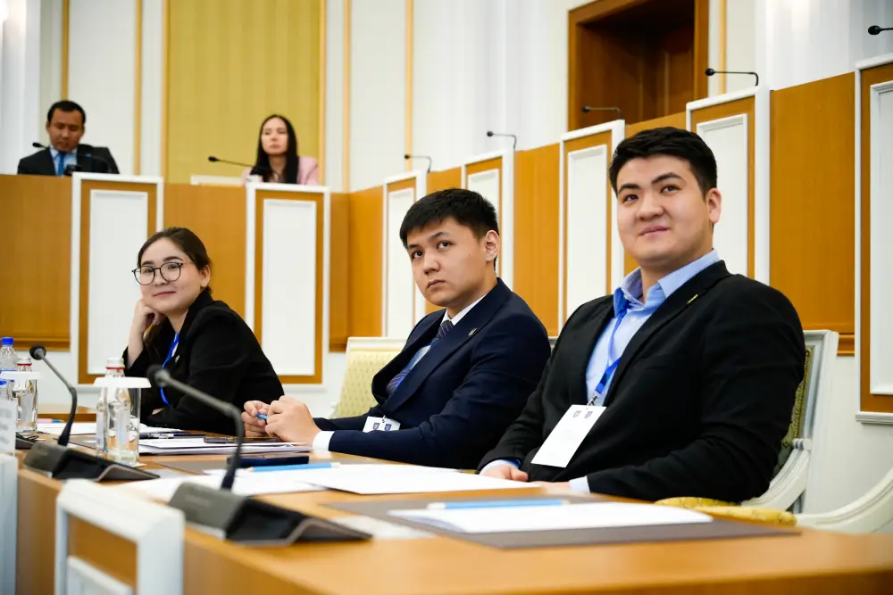 Конкурс для студентов-юристов в Конституционном Суде результаты Amicus Curiae Challenge Астане