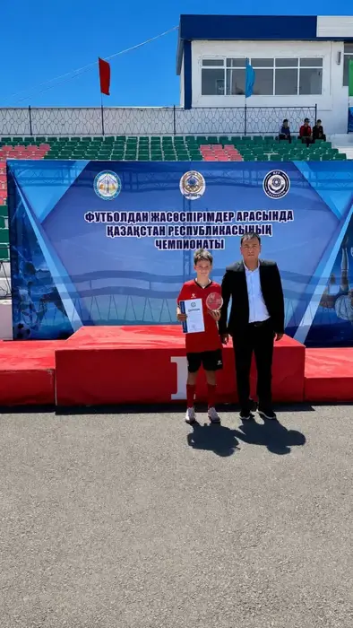 Юные футболисты Астаны стали чемпионами Казахстана (2)