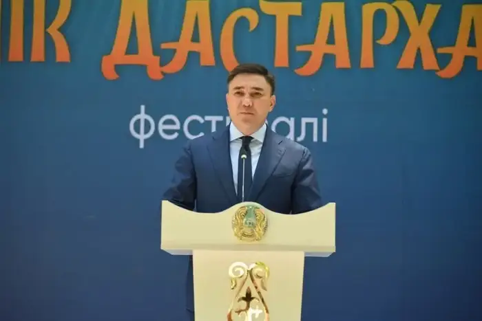 «БІРЛІК ДАСТАРХАНЫ»: В ШЫМКЕНТЕ СОСТОЯЛСЯ ФЕСТИВАЛЬ ЕДИНСТВА И СОГЛАСИЯ (2)